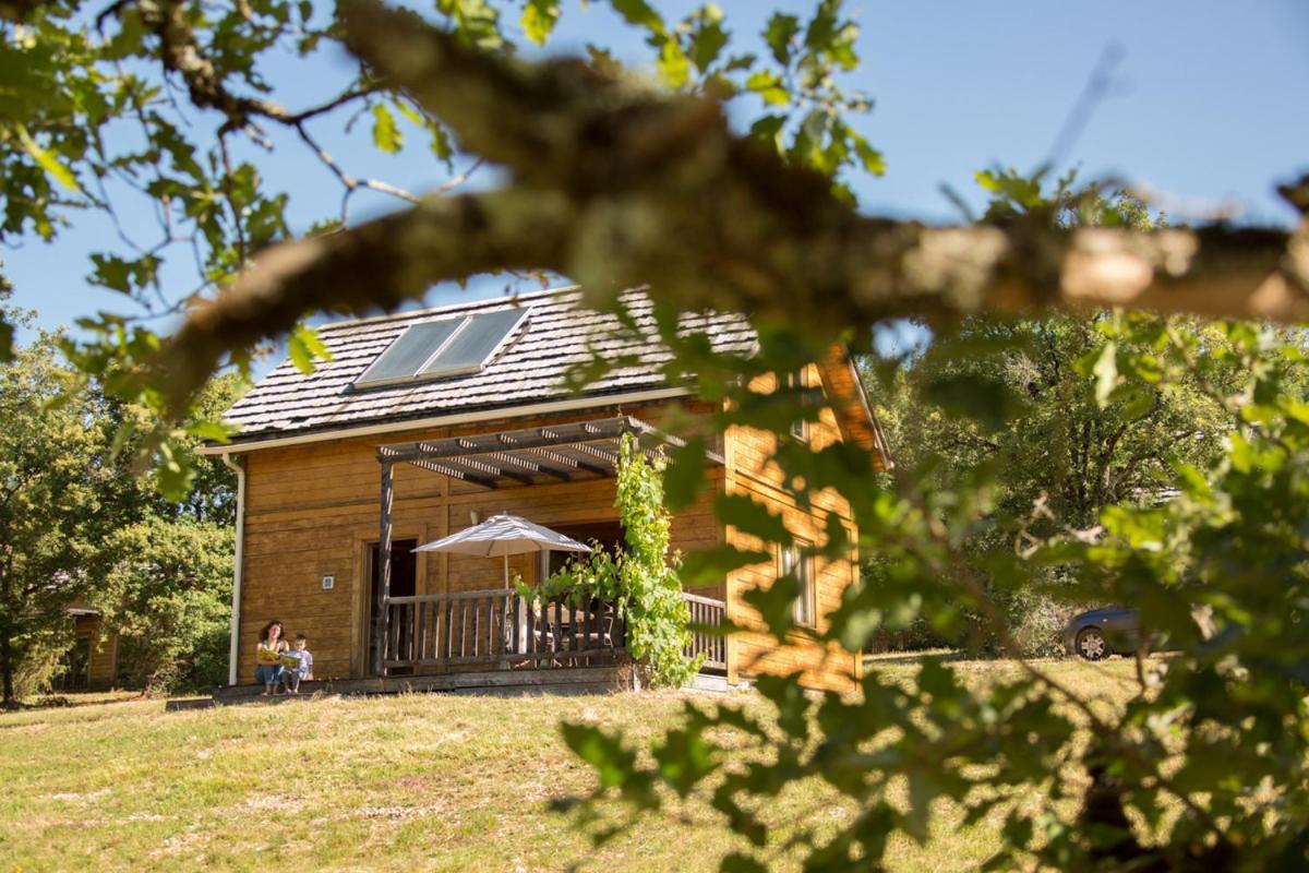 Le Bois De Faral Hotel Le Bastit Exterior photo